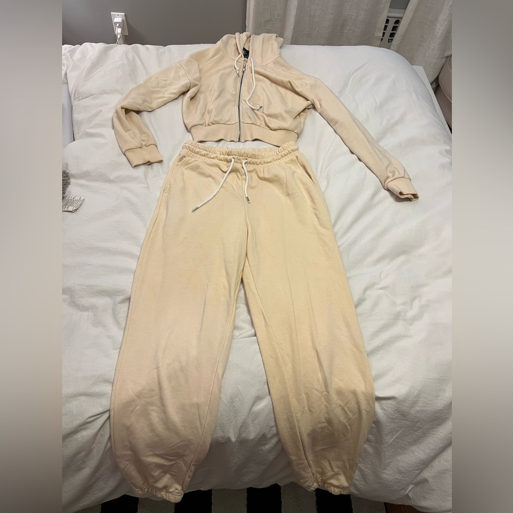 Forever21 sweat set